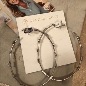 Kendra Scott lilac and clear crystal hoop earrings